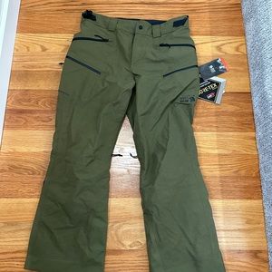 Mountain Hardwear Sky Ridge Gore-Tex pants men’s Large Short length